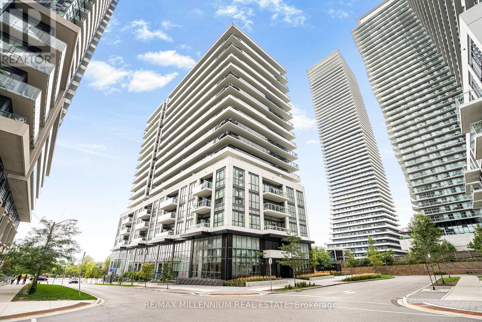 316 - 65 Annie Craig Drive N, Toronto, ON - Outdoor With Balcony With Facade