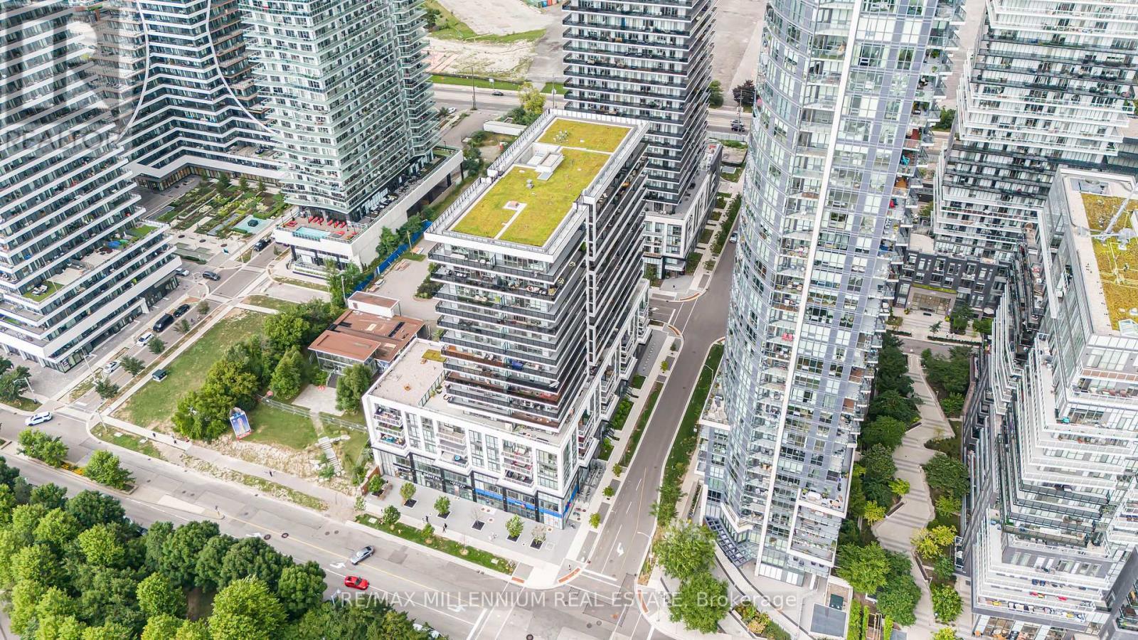 316 - 65 Annie Craig Drive N, Toronto, ON - Outdoor