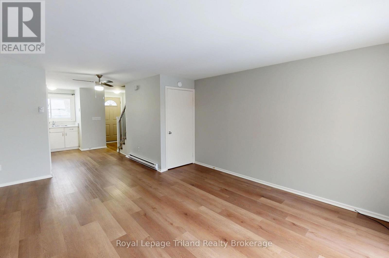 644 Brant Street, Woodstock (Woodstock - North), ON - Indoor Photo Showing Other Room