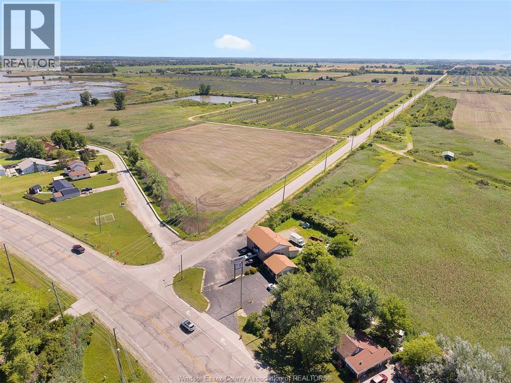 1573 Front Road North, Amherstburg, ON