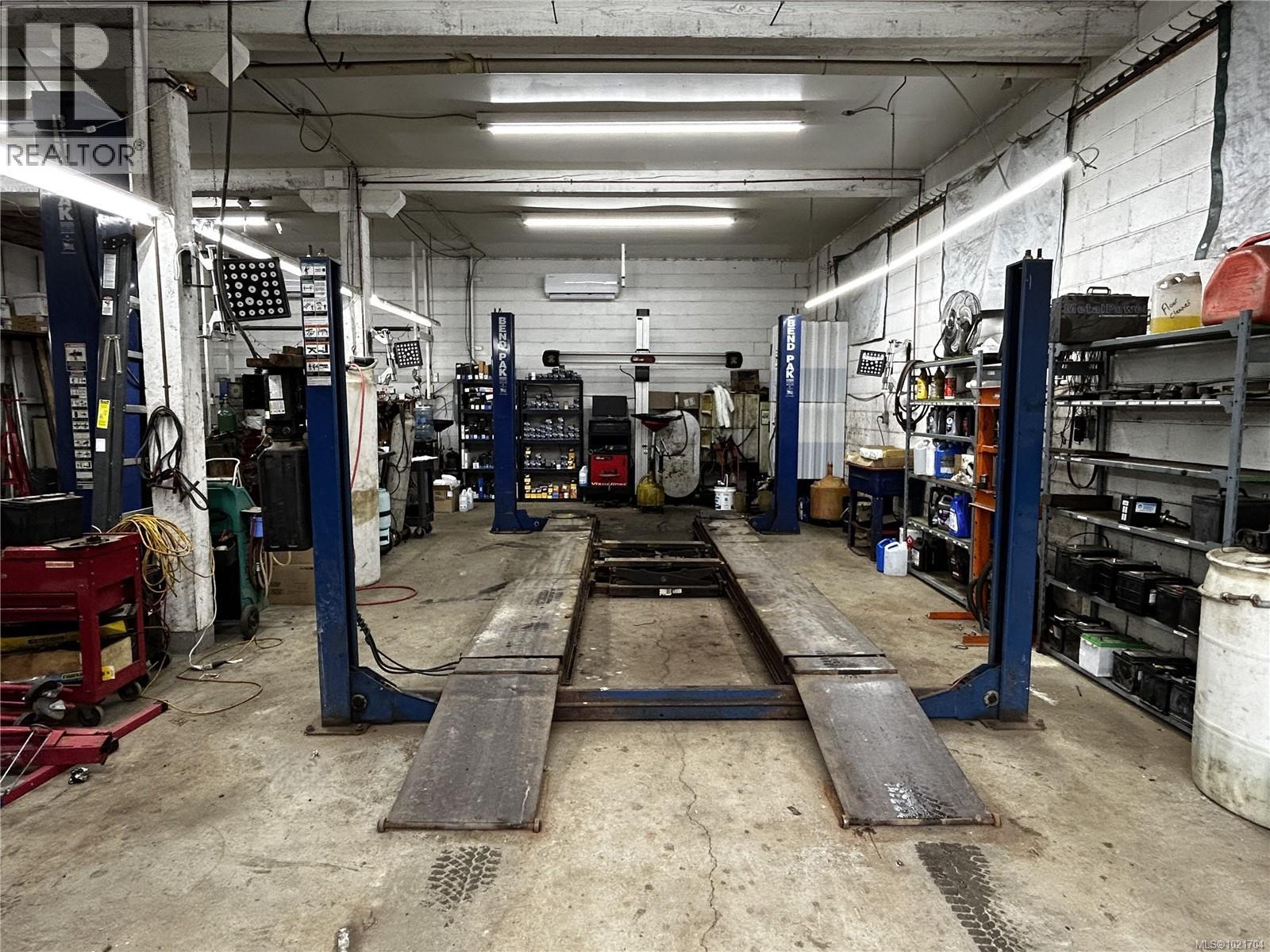 199 Kenvir Rd, Lake Cowichan, BC