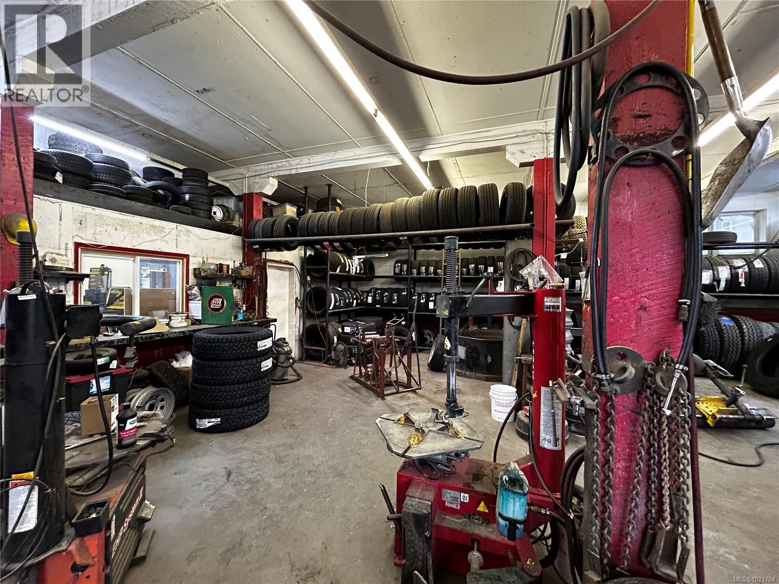 199 Kenvir Rd, Lake Cowichan, BC