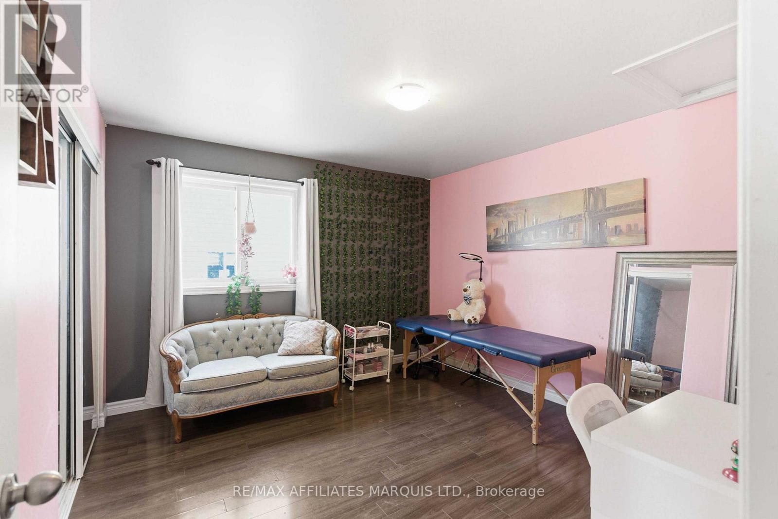 109 French Avenue, South Stormont, ON - Indoor