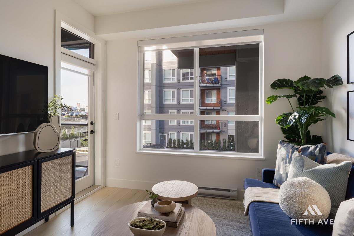 210 30490 Cardinal Avenue, Abbotsford, BC - Indoor