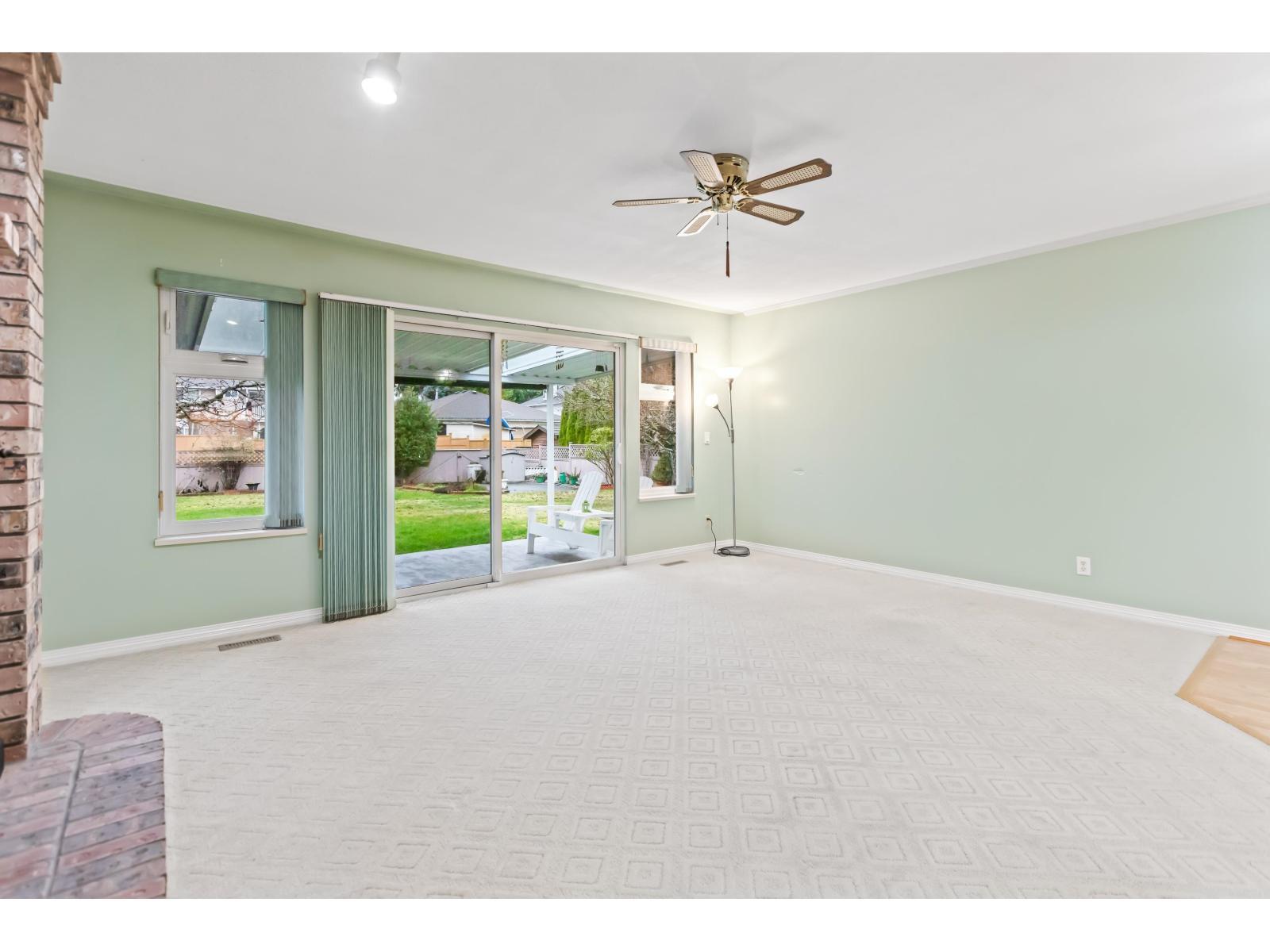 9263 156A Street, Surrey, BC - Indoor