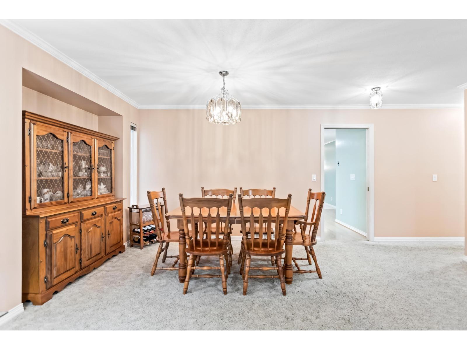 9263 156A Street, Surrey, BC - Indoor Photo Showing Dining Room
