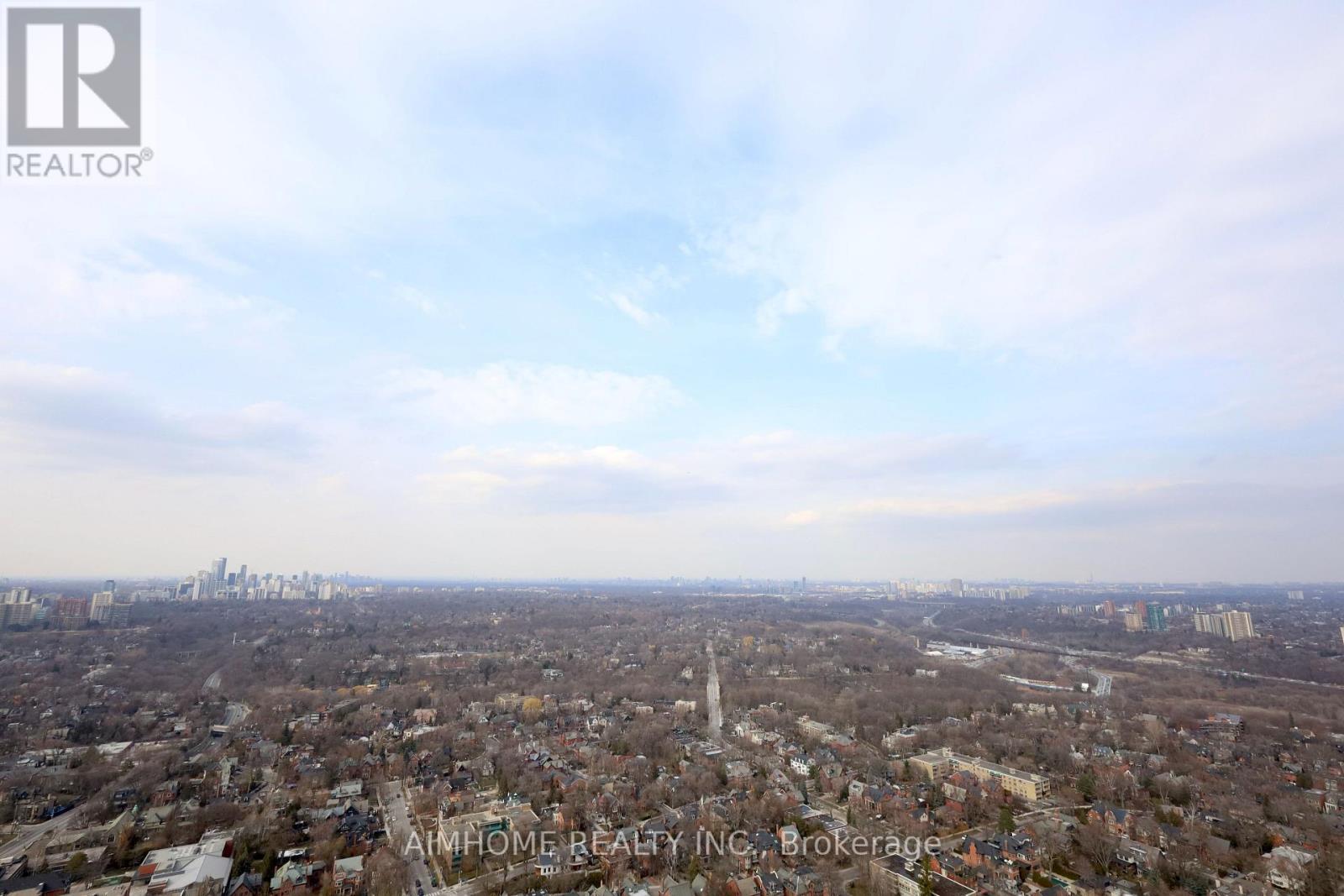 4706 - 395 Bloor Street E, Toronto, ON - Outdoor With View