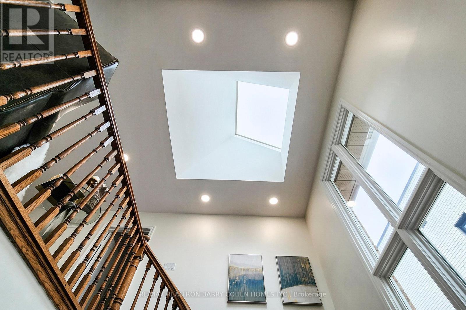 12 Larkfield Drive, Toronto, ON - Indoor Photo Showing Other Room