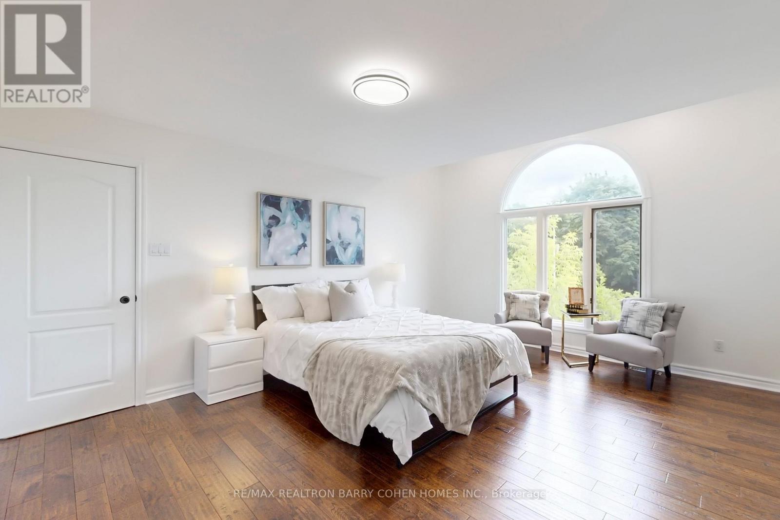 12 Larkfield Drive, Toronto, ON - Indoor Photo Showing Bedroom