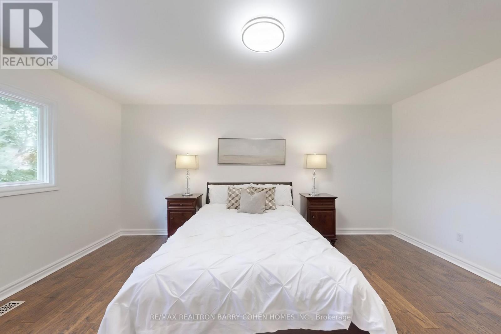 12 Larkfield Drive, Toronto, ON - Indoor Photo Showing Bedroom