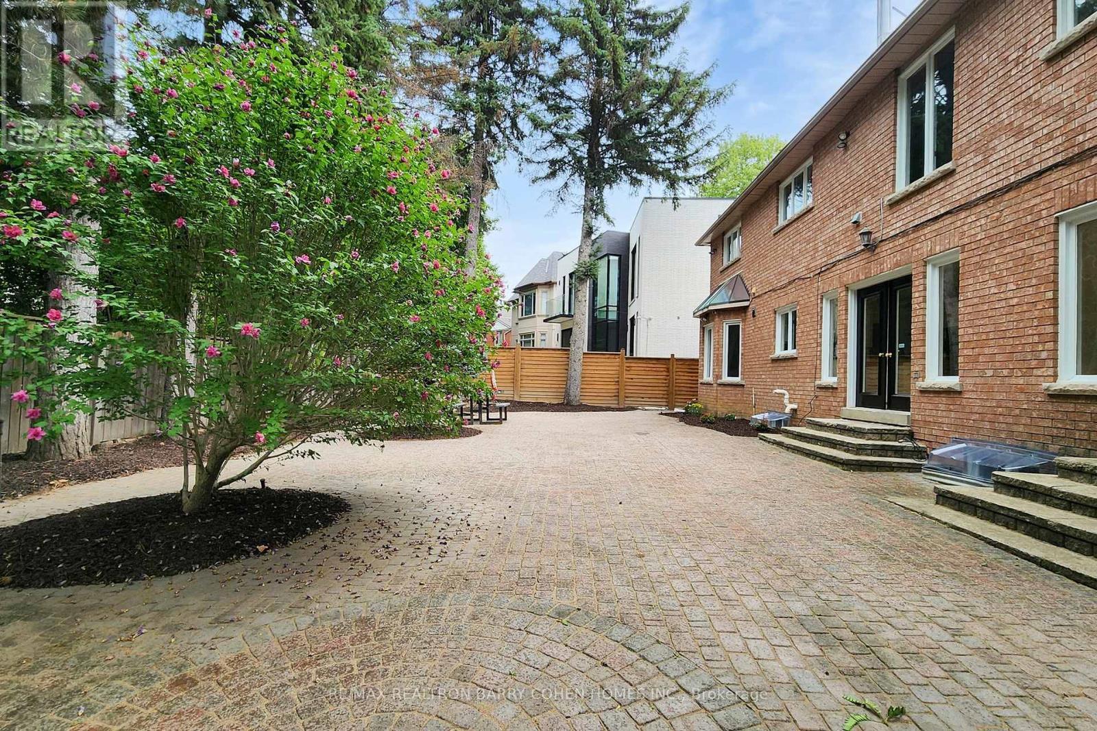 12 Larkfield Drive, Toronto, ON - Outdoor