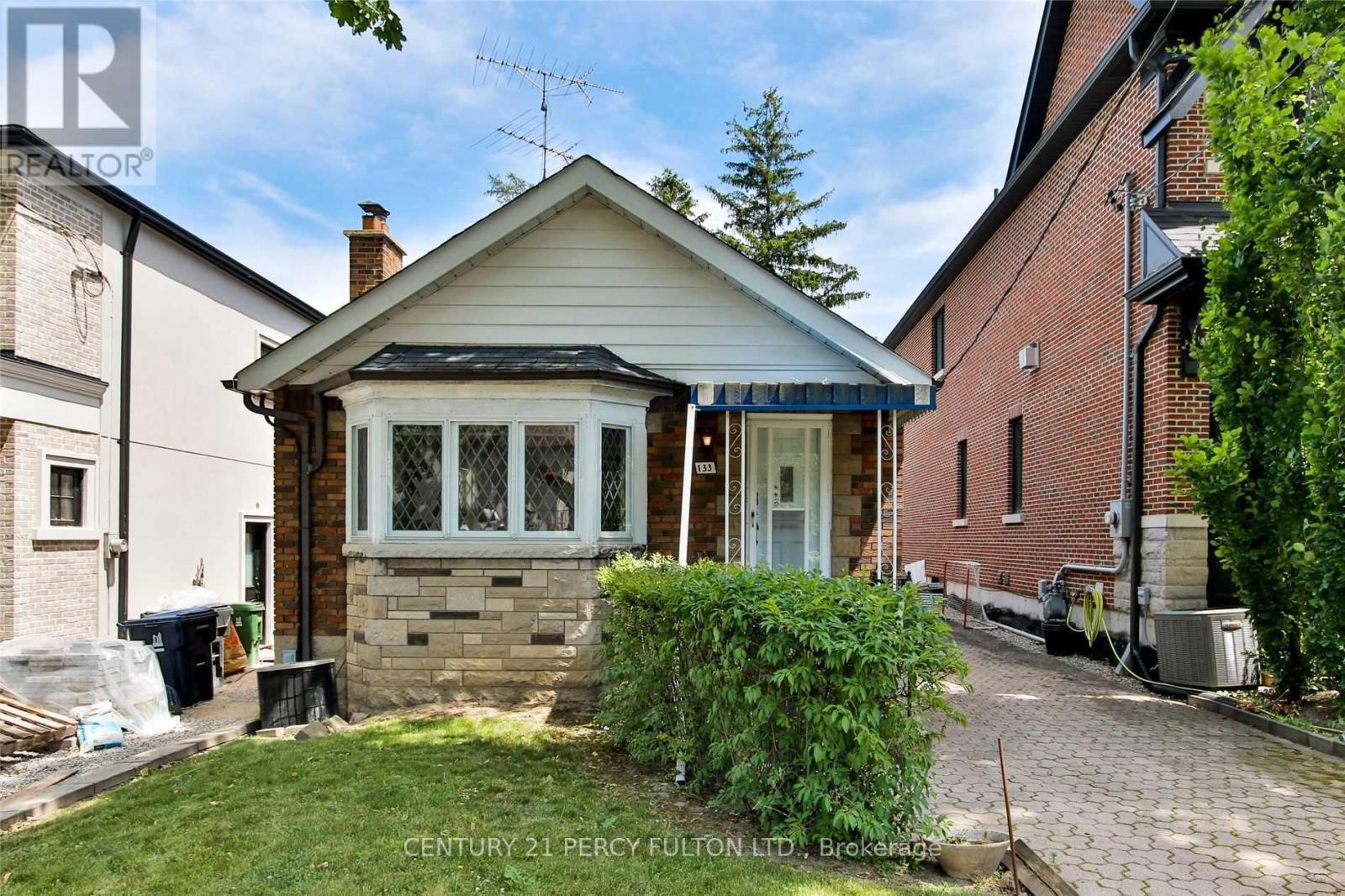 133 Airdrie Road, Toronto, ON - Outdoor