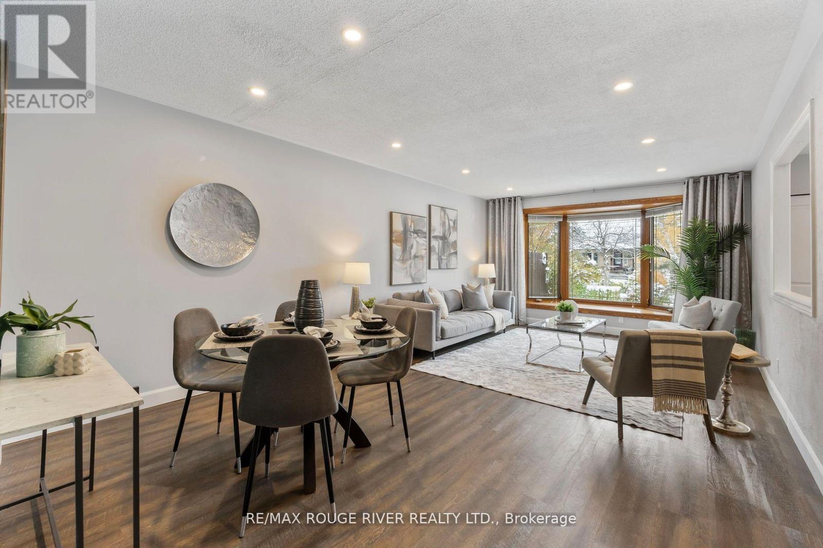 819 Sanok Drive, Pickering, ON - Indoor