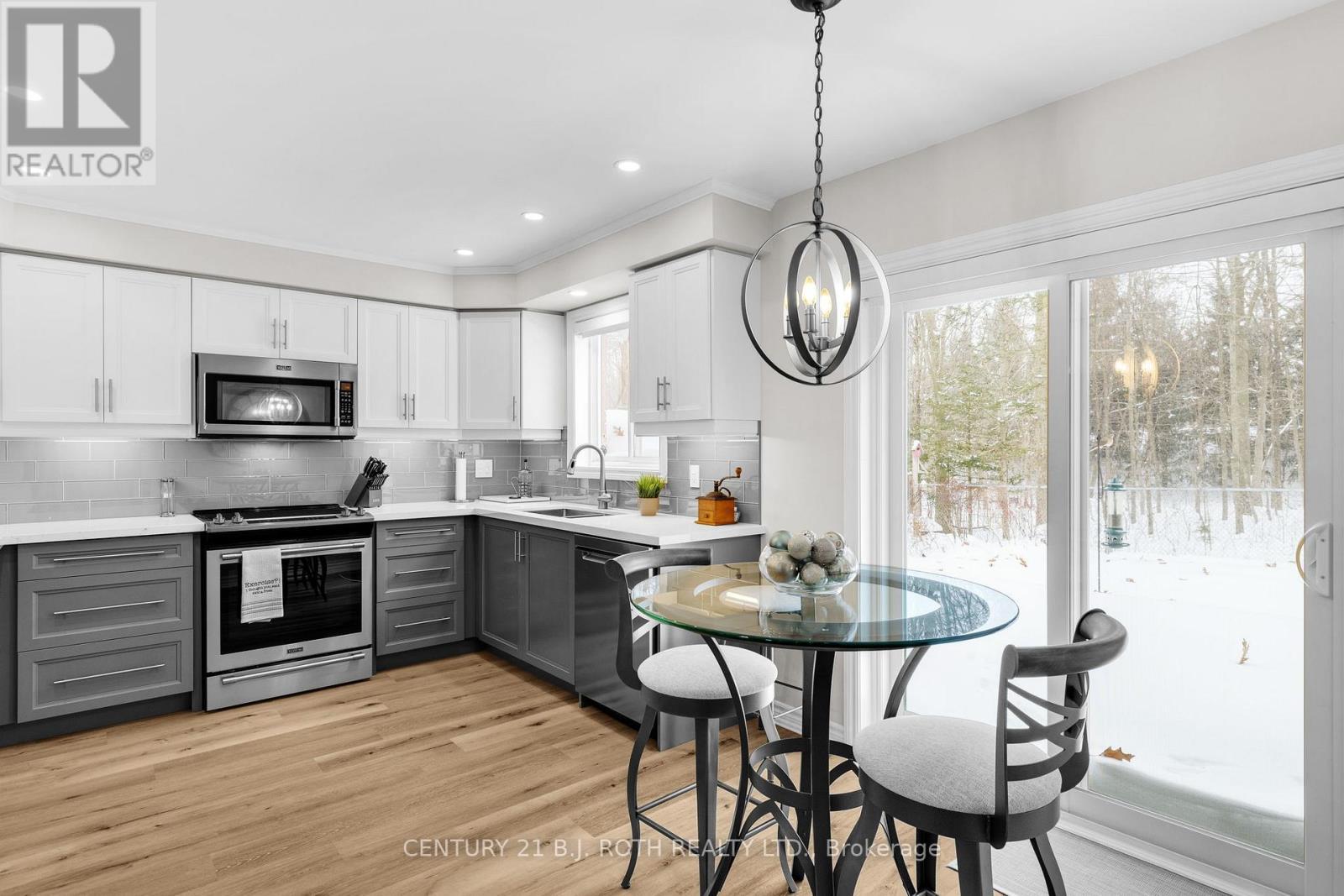 53 Benson Drive, Barrie, ON - Indoor Photo Showing Other Room