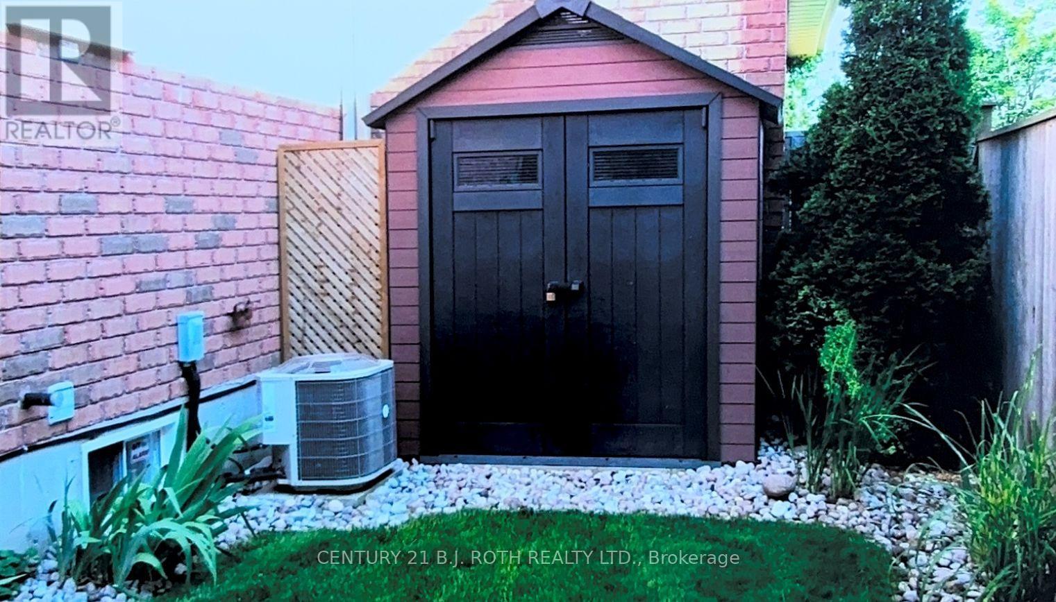 53 Benson Drive, Barrie, ON - Outdoor