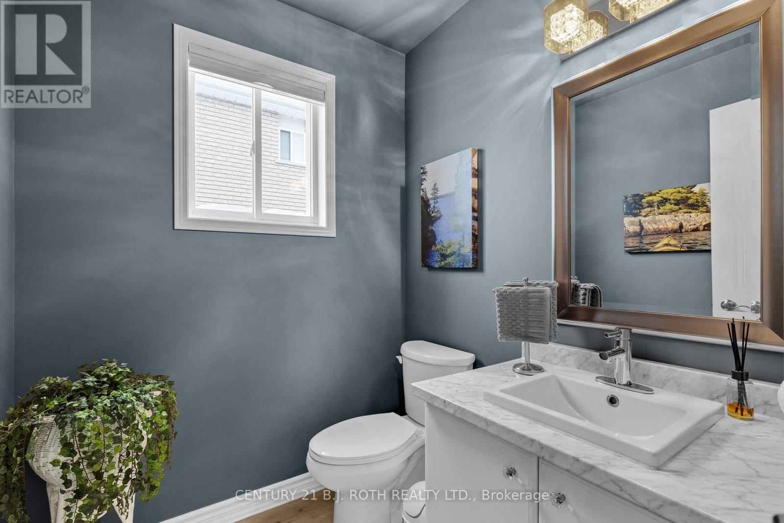 53 Benson Drive, Barrie, ON - Indoor Photo Showing Bathroom