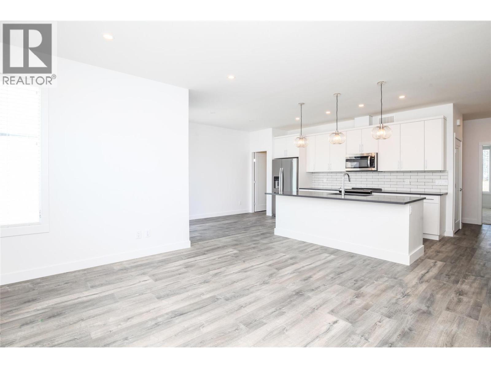 Similar Too - 610 Academy Way Unit# 118, Kelowna, BC - Indoor Photo Showing Kitchen With Upgraded Kitchen