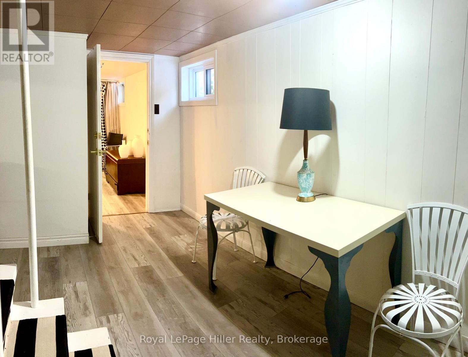 Common Space - Lower Unit - 82 Queen Street, Stratford, ON