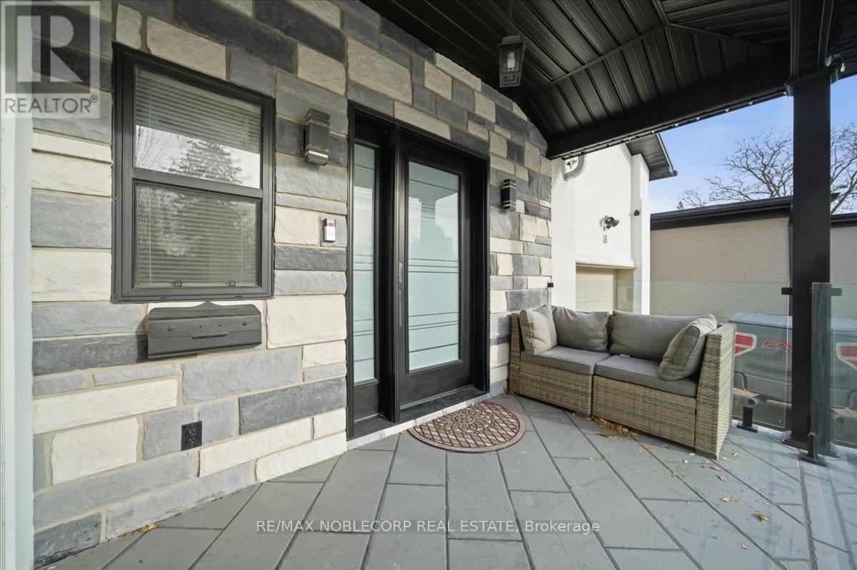 Main - 18 Florida Crescent, Toronto, ON - Outdoor With Exterior