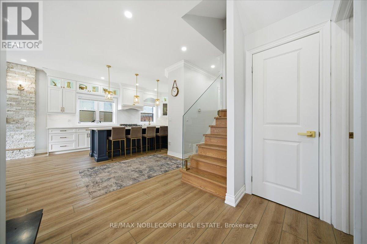 Main - 18 Florida Crescent, Toronto, ON - Indoor