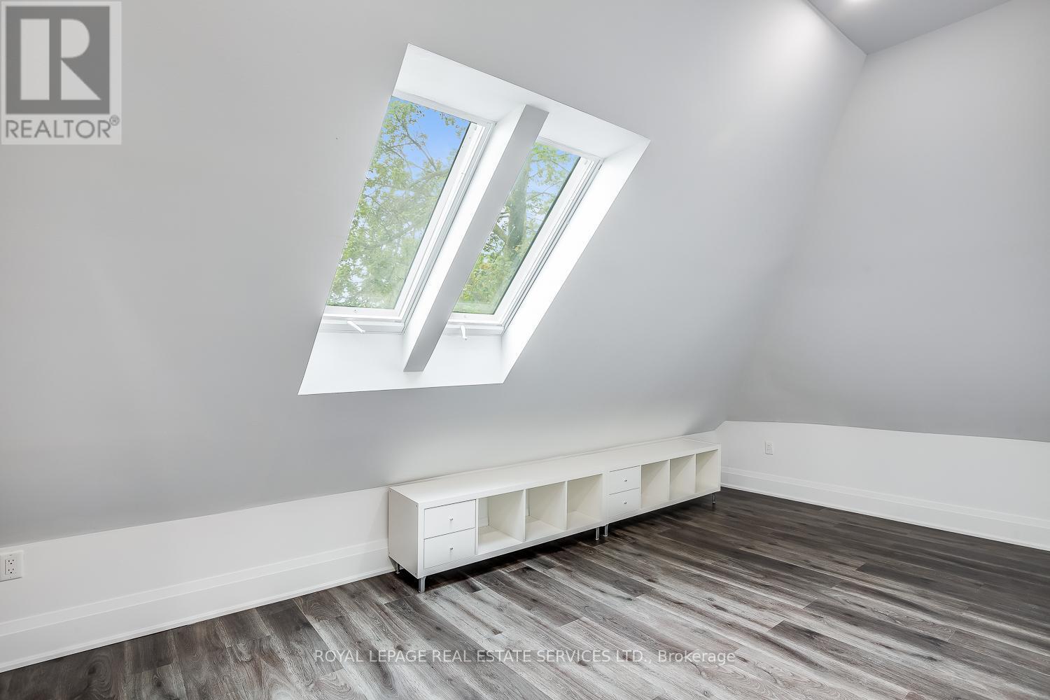 3 - 19 Springhurst Avenue, Toronto, ON - Indoor Photo Showing Other Room