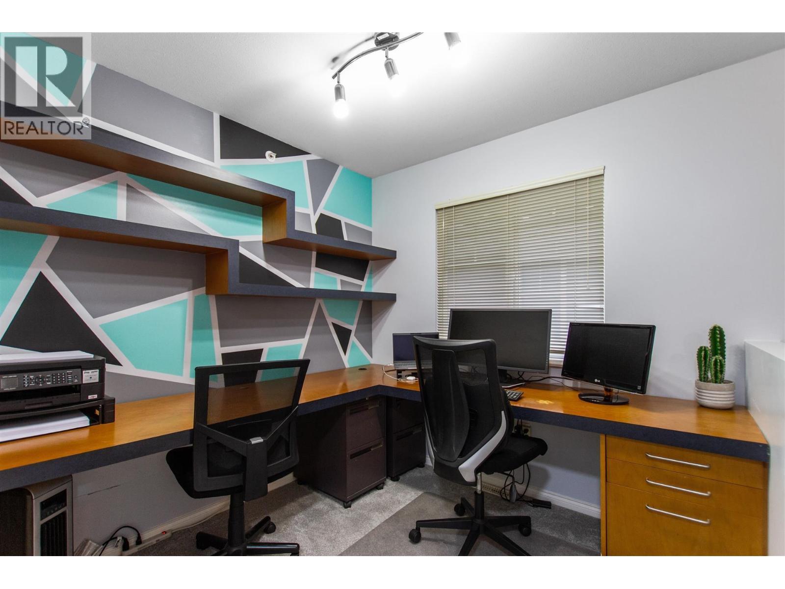 9 1108 Riverside Close, Port Coquitlam, BC - Indoor Photo Showing Office