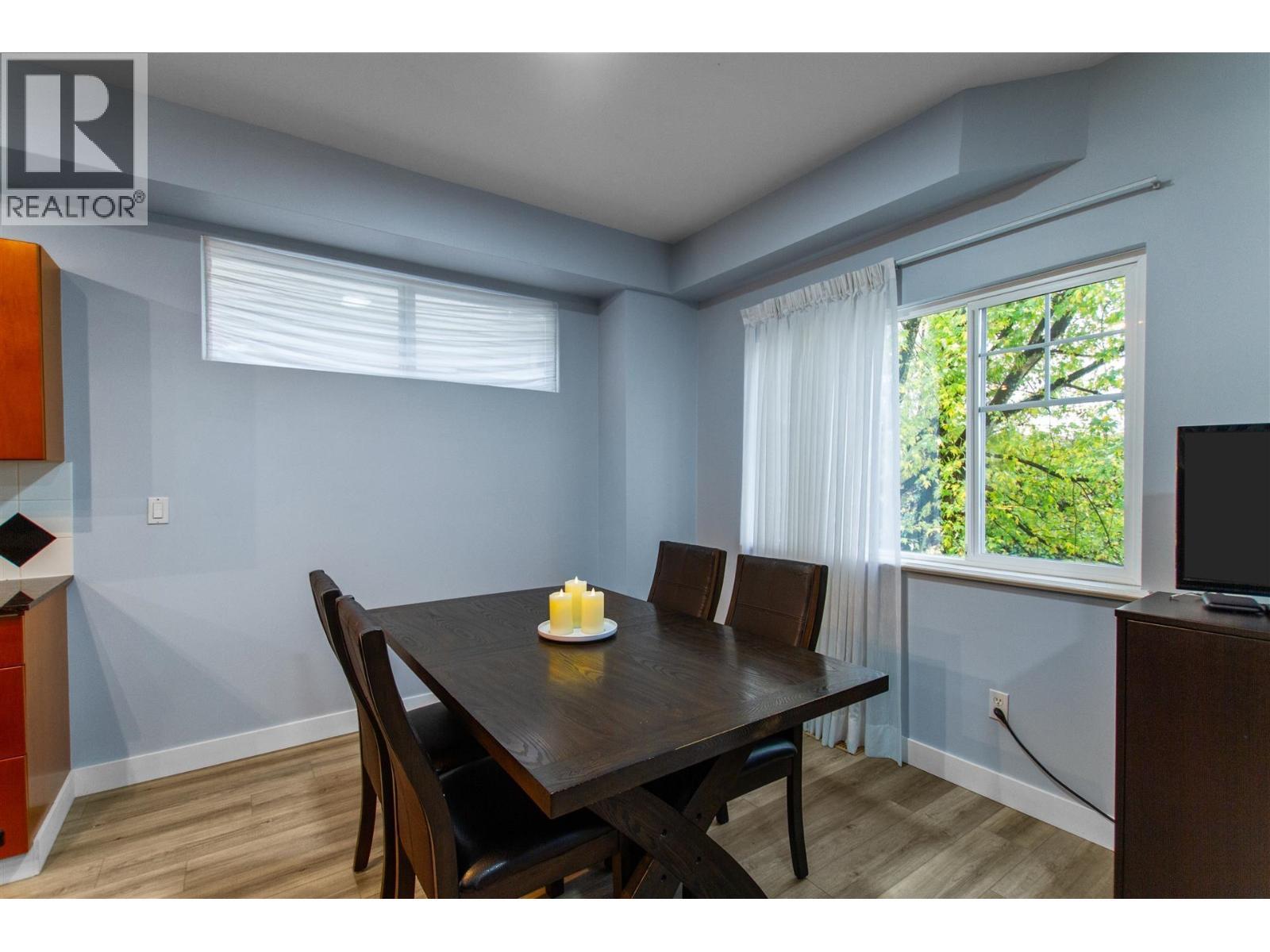9 1108 Riverside Close, Port Coquitlam, BC - Indoor Photo Showing Dining Room