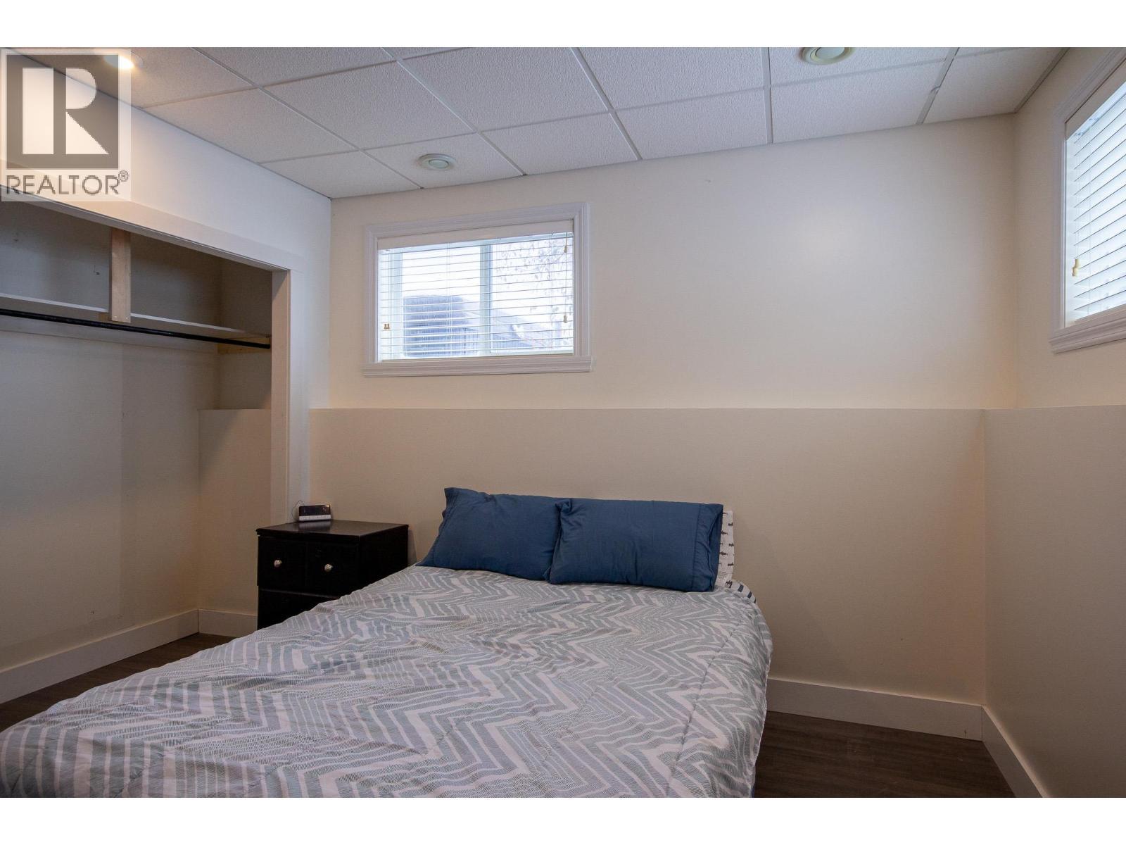 1717 87 Avenue, Dawson Creek, BC - Indoor Photo Showing Bedroom