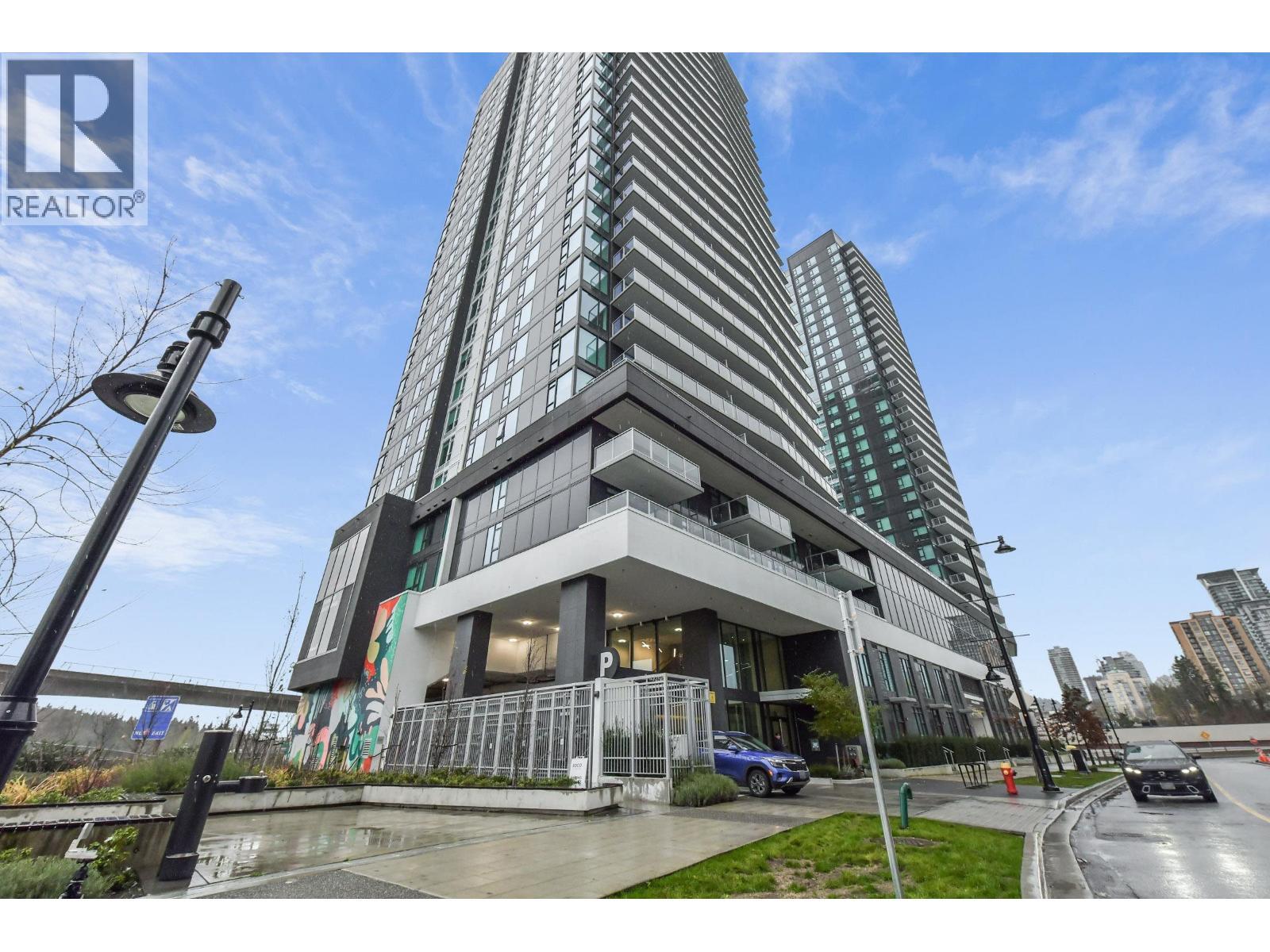 1406 308 Alderson Avenue, Coquitlam, BC - Outdoor