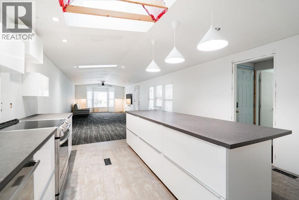 19728 Poplar Place, Pitt Meadows, BC - Indoor