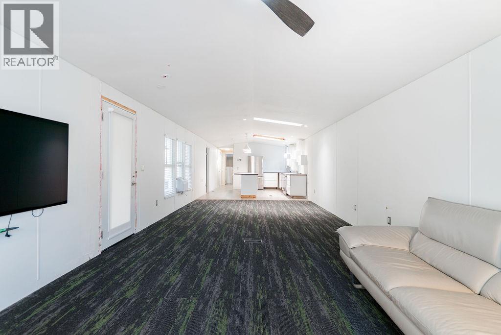 19728 Poplar Place, Pitt Meadows, BC - Indoor Photo Showing Other Room