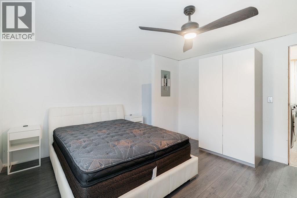 19728 Poplar Place, Pitt Meadows, BC - Indoor Photo Showing Bedroom