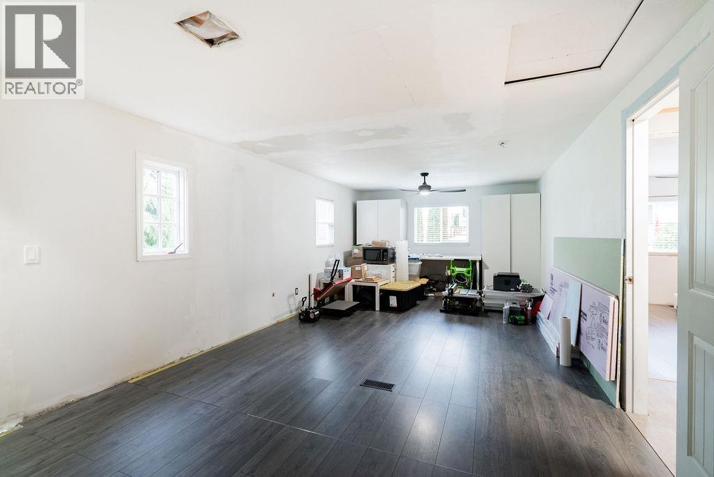 19728 Poplar Place, Pitt Meadows, BC - Indoor