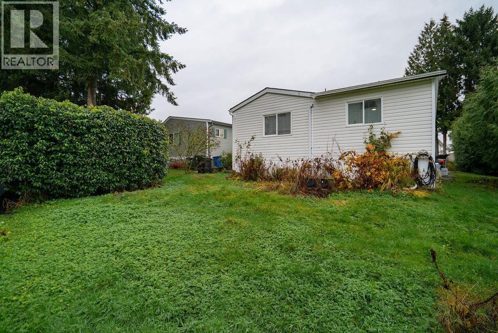 19728 Poplar Place, Pitt Meadows, BC - Outdoor