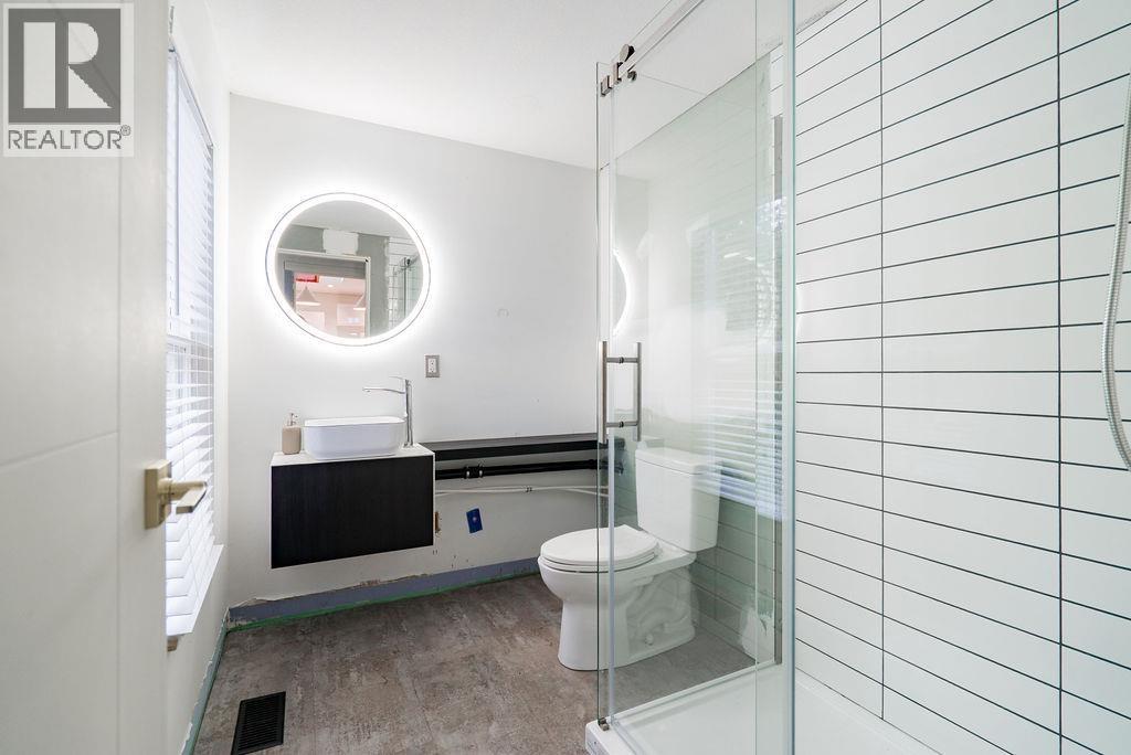 19728 Poplar Place, Pitt Meadows, BC - Indoor Photo Showing Bathroom