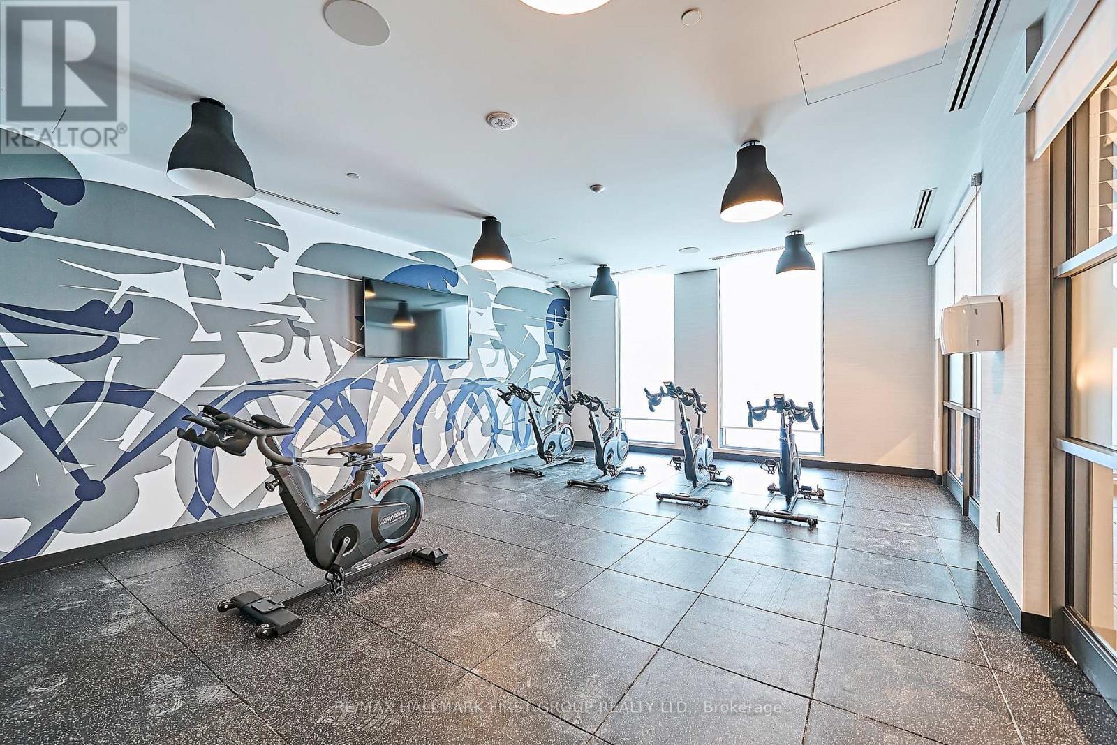 1123 - 2545 Simcoe Street N, Oshawa, ON - Indoor Photo Showing Gym Room