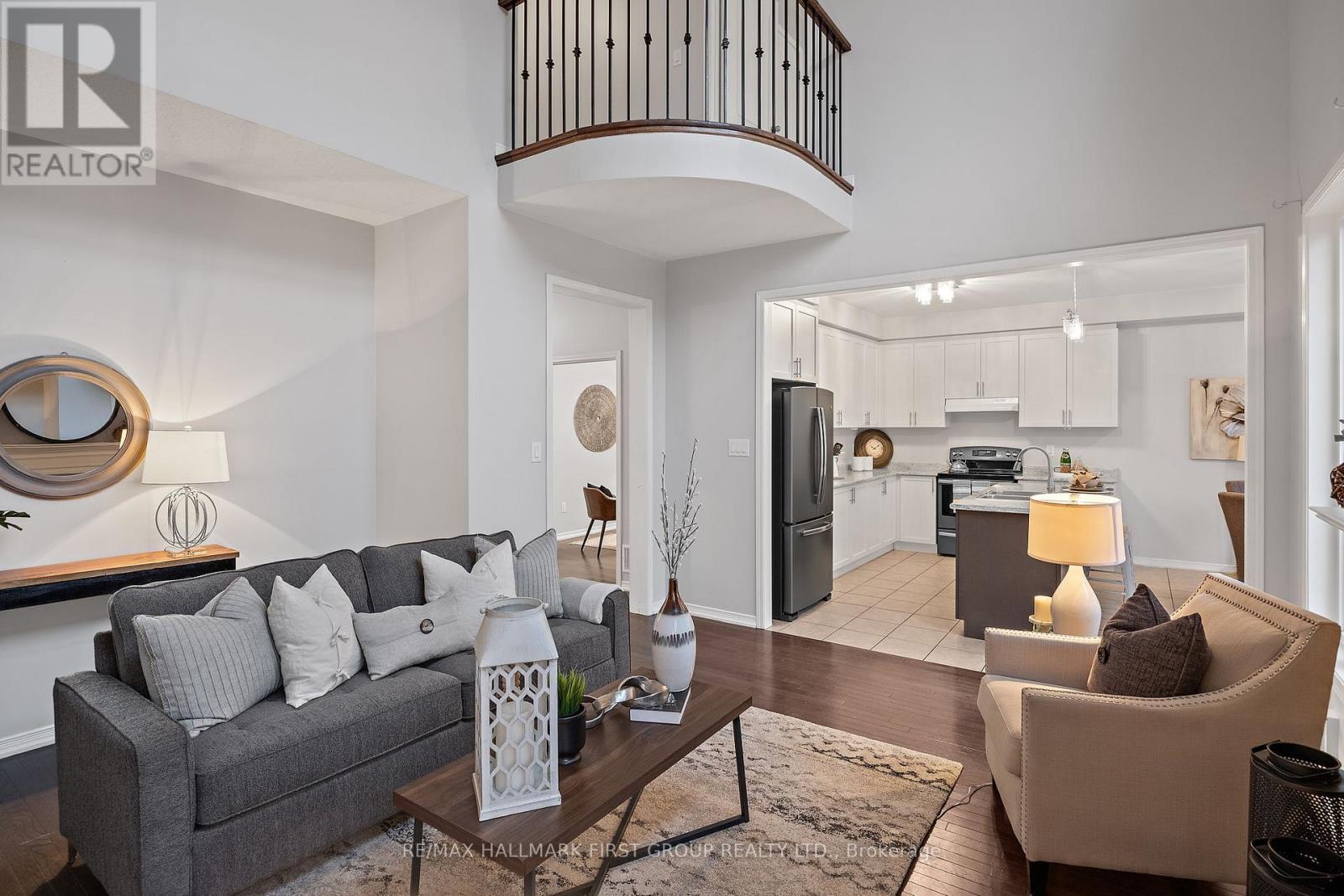 55 Buttonshaw Street, Clarington, ON - Indoor Photo Showing Living Room