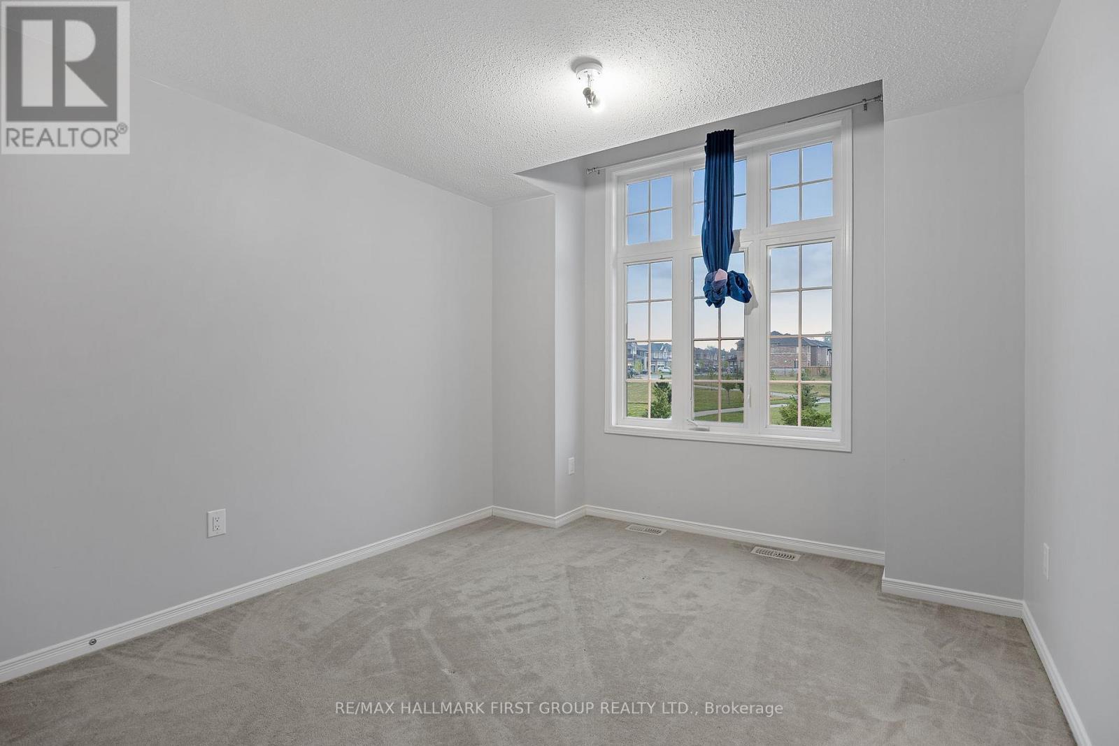 55 Buttonshaw Street, Clarington, ON - Indoor Photo Showing Other Room