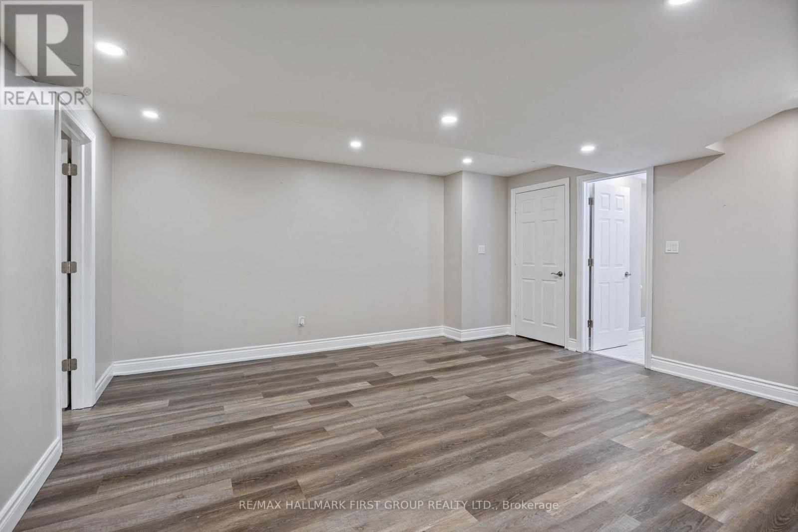 55 Buttonshaw Street, Clarington, ON - Indoor