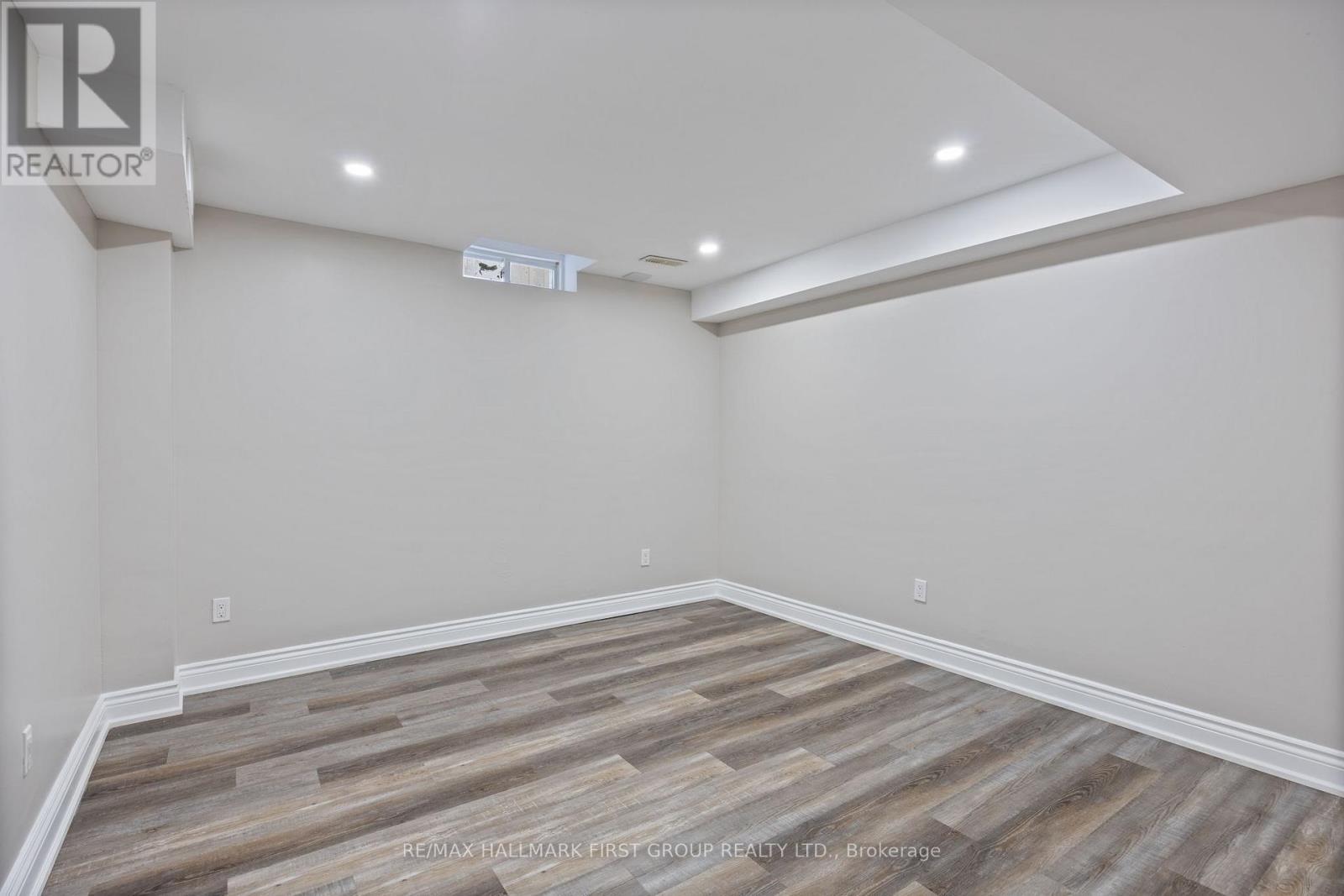 55 Buttonshaw Street, Clarington, ON - Indoor