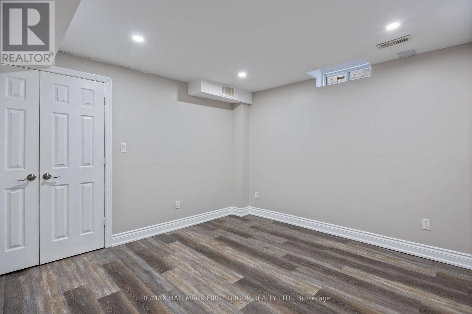 55 Buttonshaw Street, Clarington, ON - Indoor