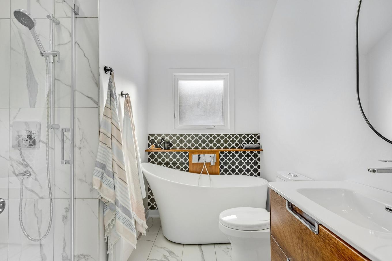 Bathroom - 652 Ch. Des Pins E., Saint-Sauveur, QC - Indoor Photo Showing Bathroom