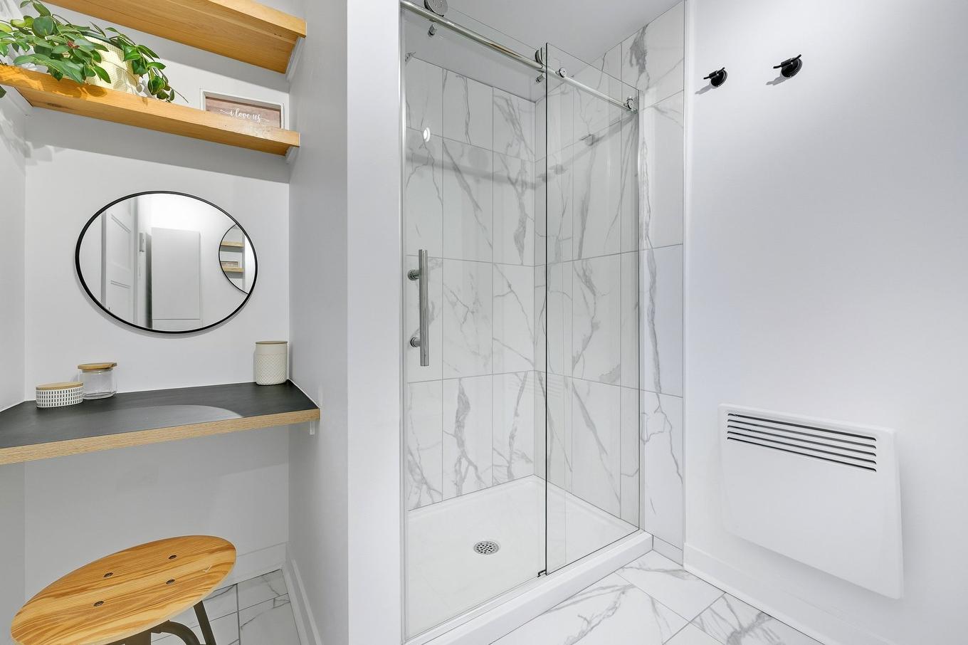 Bathroom - 652 Ch. Des Pins E., Saint-Sauveur, QC - Indoor Photo Showing Bathroom