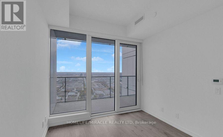 5308 - 7890 Jane Street, Vaughan, ON - Indoor Photo Showing Other Room