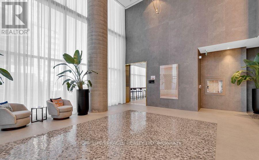 5308 - 7890 Jane Street, Vaughan, ON - Indoor Photo Showing Other Room