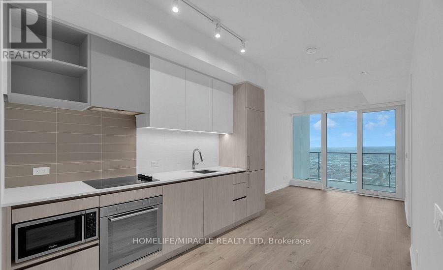 5308 - 7890 Jane Street, Vaughan, ON - Indoor Photo Showing Kitchen With Upgraded Kitchen