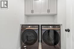 Laundry rm is on main floor -