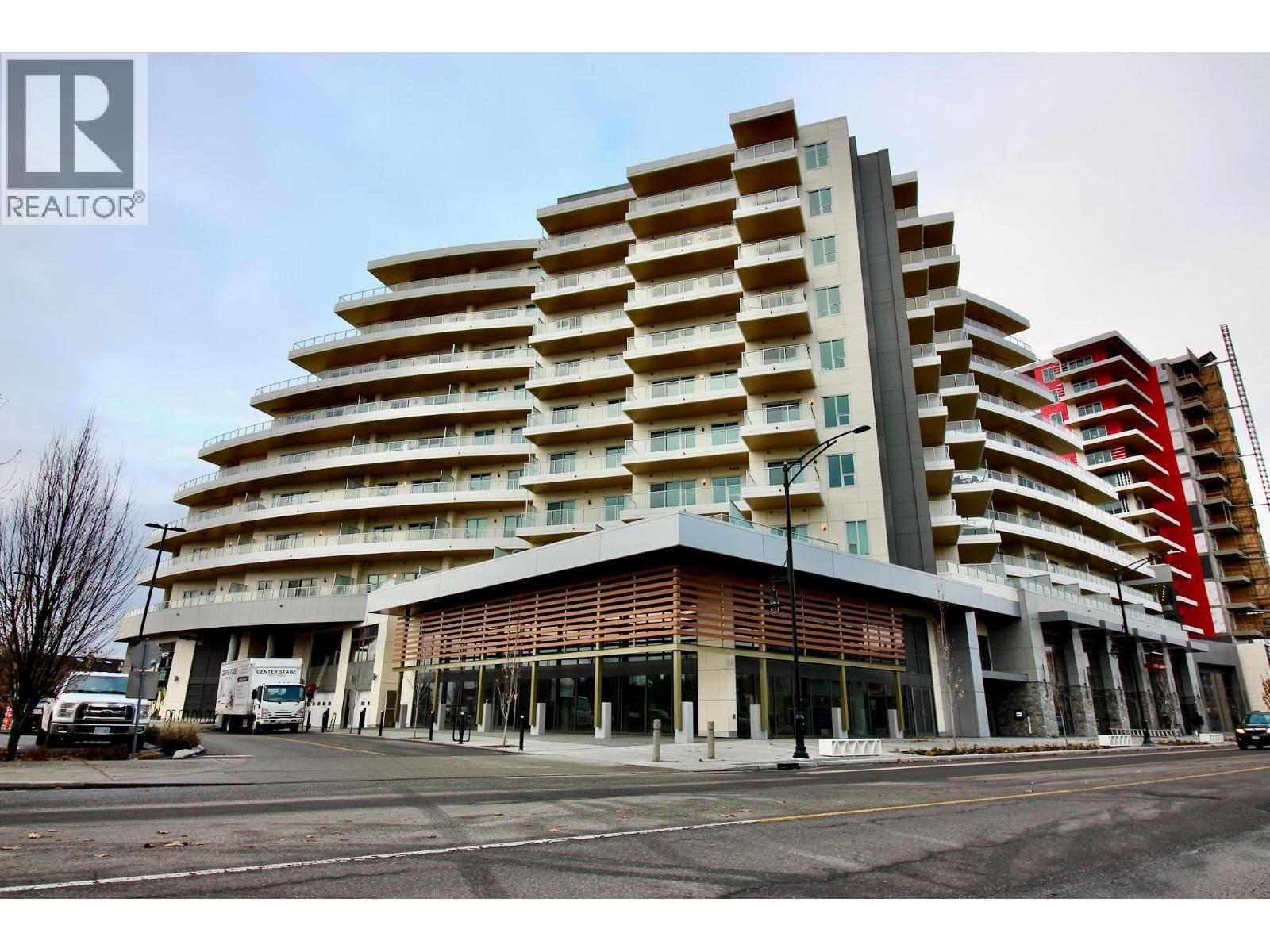 3340 Lakeshore Road Unit# 411, Kelowna, BC - Outdoor With Facade