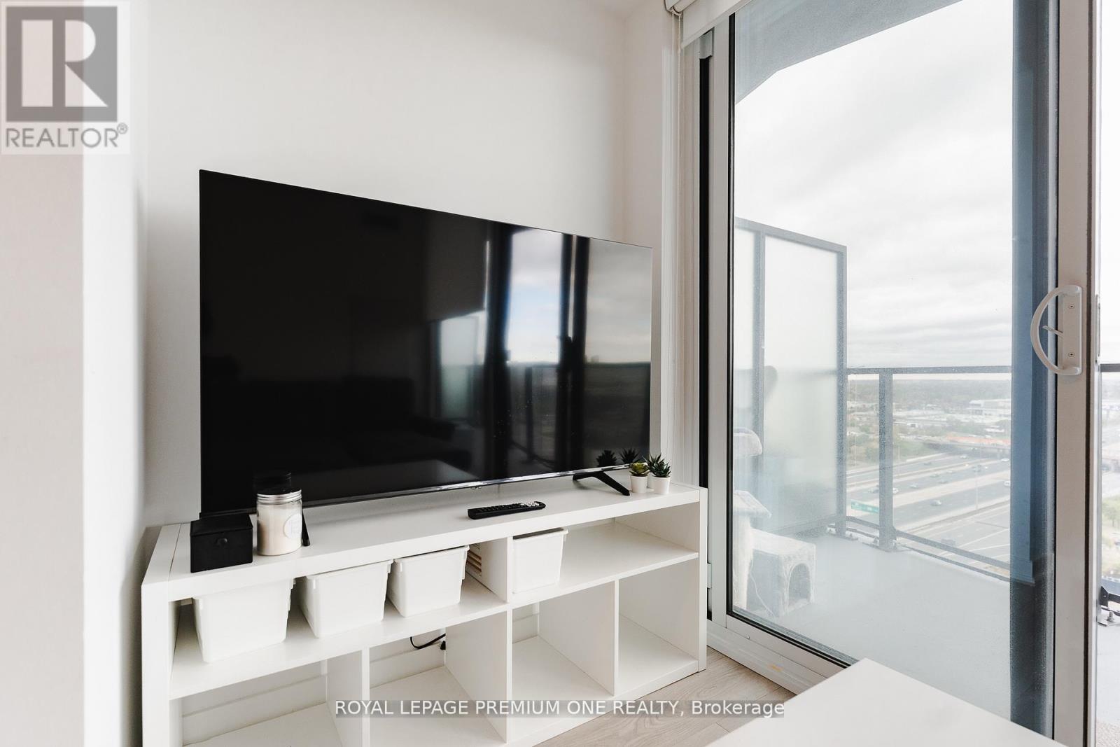 1402 - 36 Zorra Street, Toronto, ON - Indoor Photo Showing Other Room