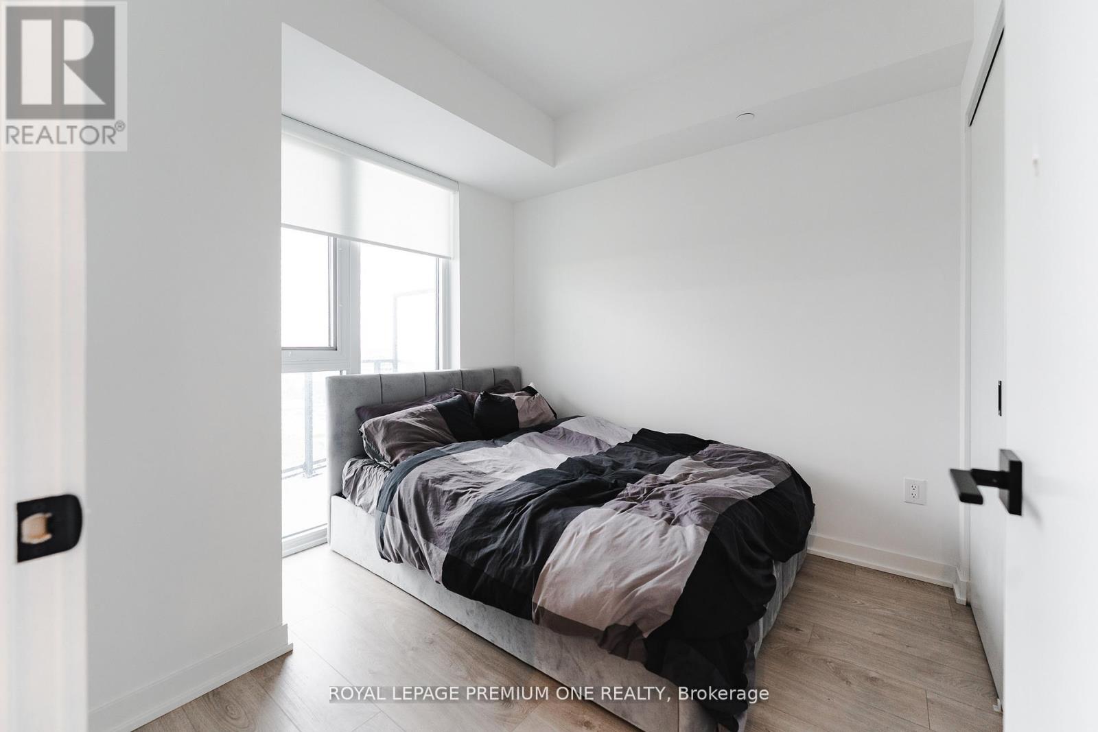 1402 - 36 Zorra Street, Toronto, ON - Indoor Photo Showing Bedroom